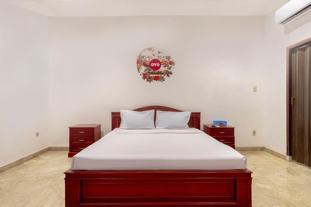 Oyo Living 2843 Raz House Syariah 2* Medan